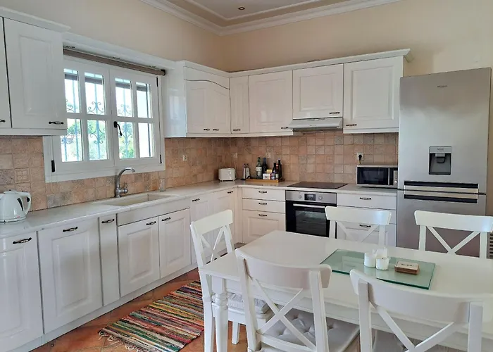 فيلة X Xirokampos Leros *