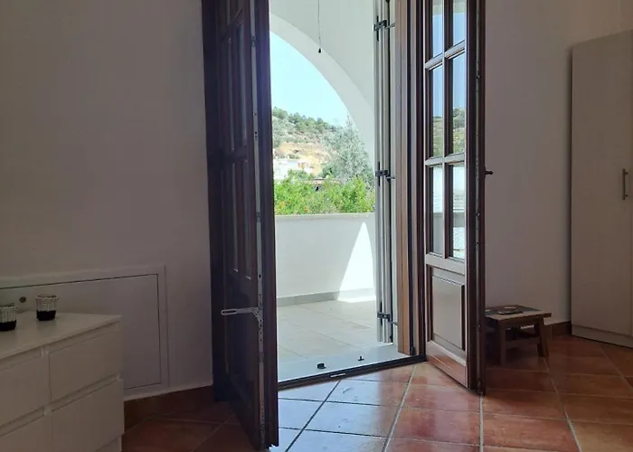 X Xirokampos Leros فيلة Xirokambos (Leros)