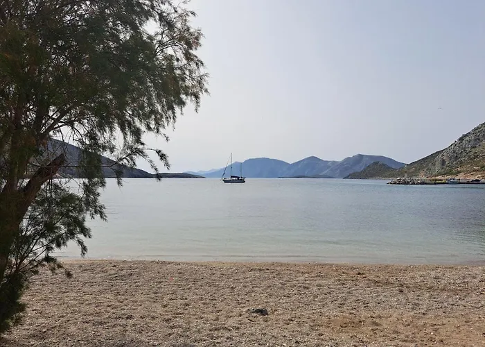 فيلة X Xirokampos Leros