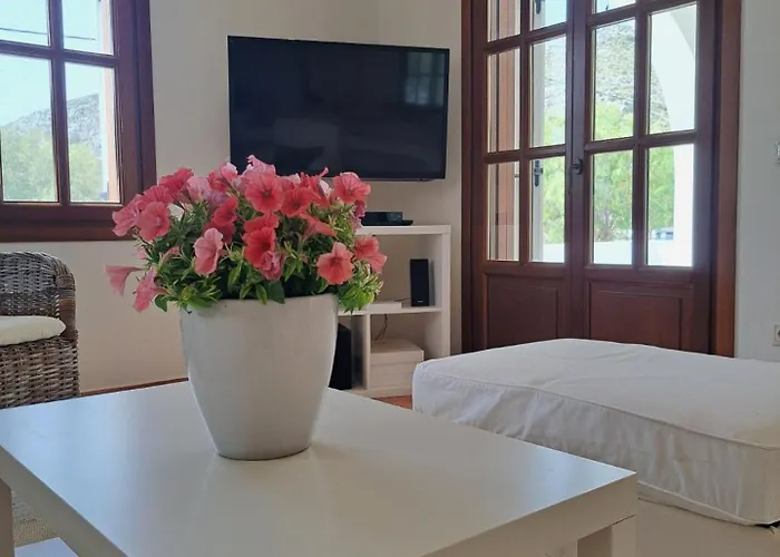 X Xirokampos Leros فيلة *