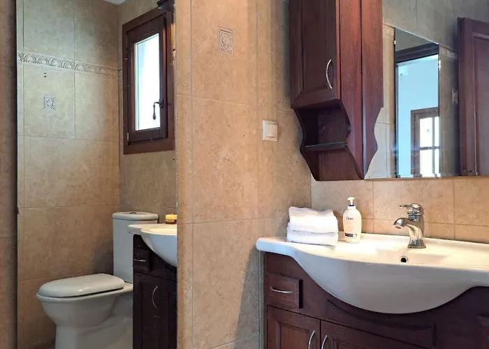 X Xirokampos Leros فيلة *